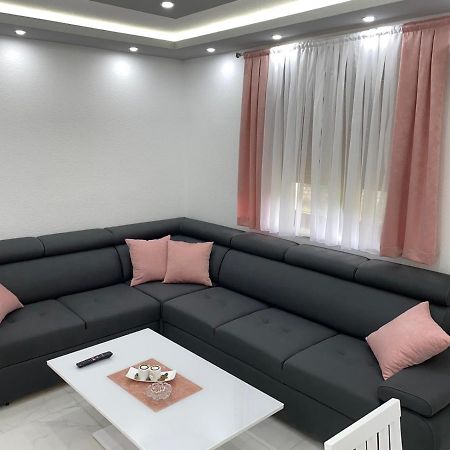 Apartman Jovana Bileća Buitenkant foto