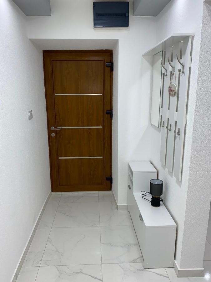 Apartman Jovana Bileća Buitenkant foto