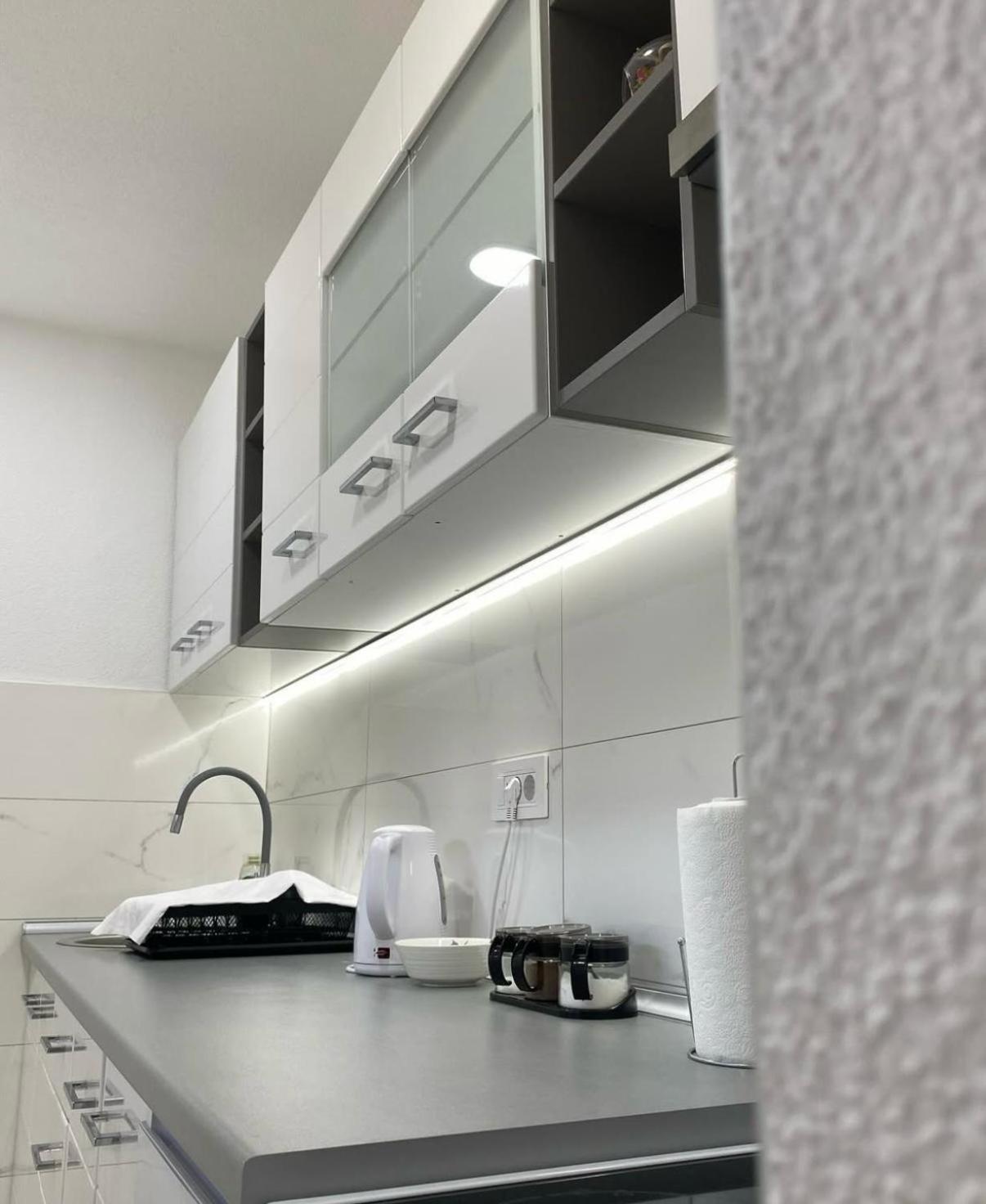 Apartman Jovana Bileća Buitenkant foto
